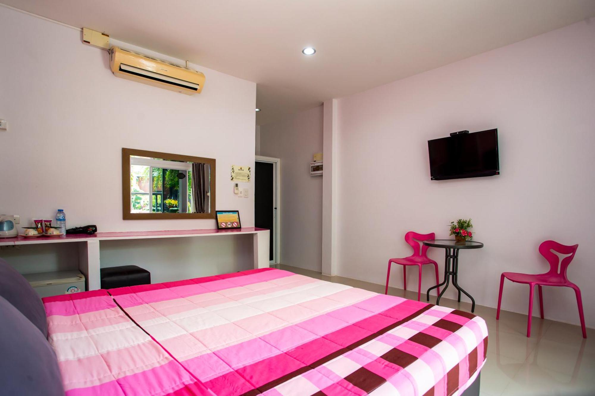 Baan Suan Mee Tang Hotel Csanthaburi Szoba fotó