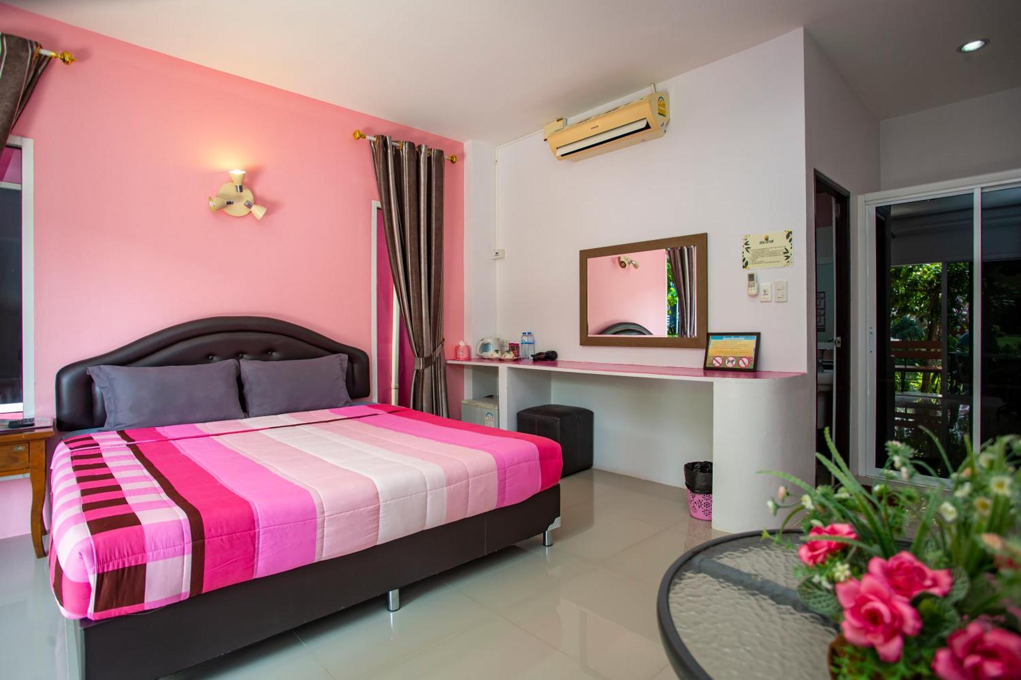 Baan Suan Mee Tang Hotel Csanthaburi Szoba fotó