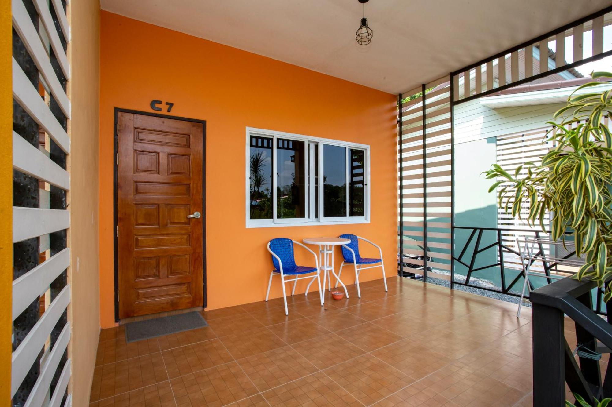 Baan Suan Mee Tang Hotel Csanthaburi Szoba fotó