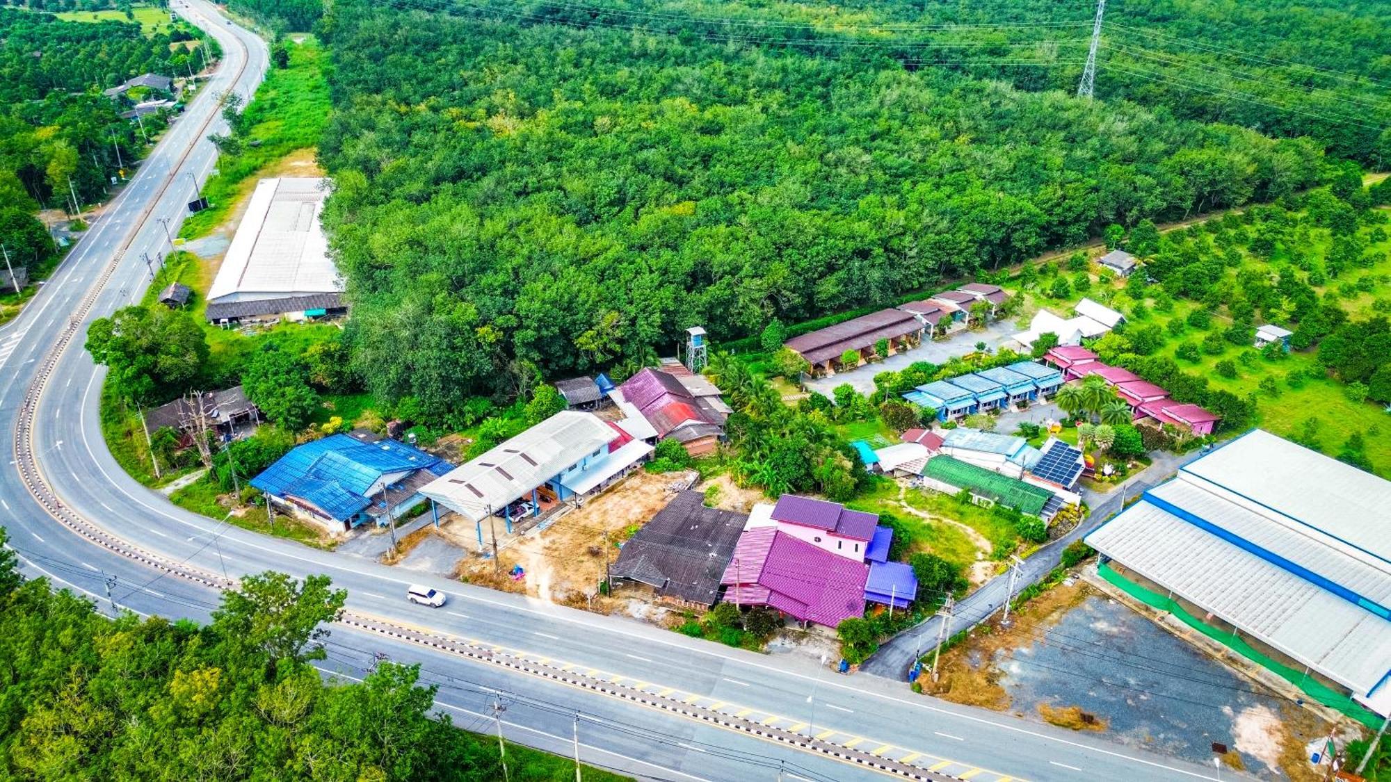 Baan Suan Mee Tang Hotel Csanthaburi Kültér fotó