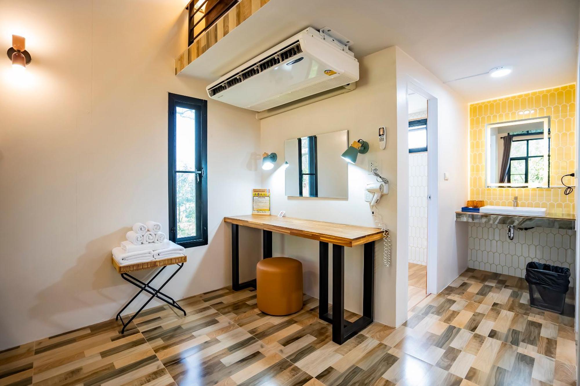 Baan Suan Mee Tang Hotel Csanthaburi Szoba fotó